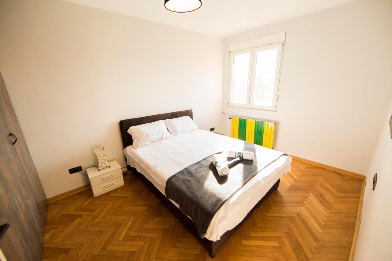 Ahoy Luxury Apartament