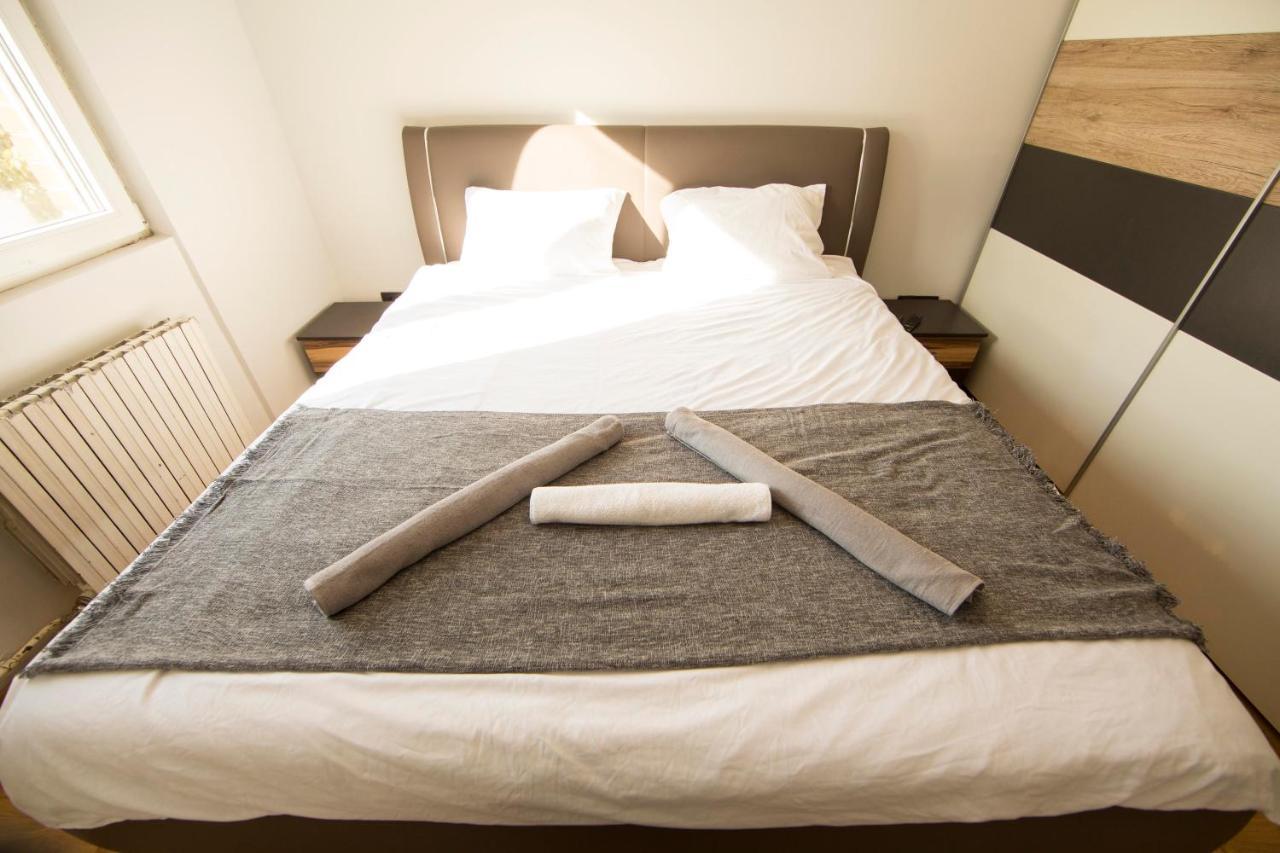 Ahoy Luxury Belgrad